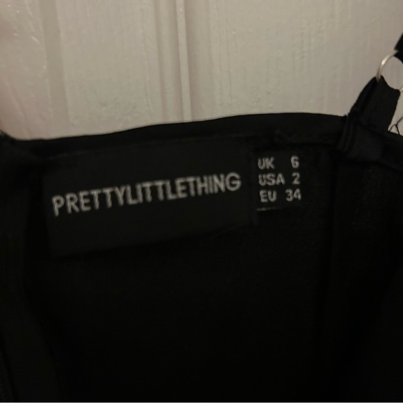 Pretty little thing little black dress - Picture 3 of 5